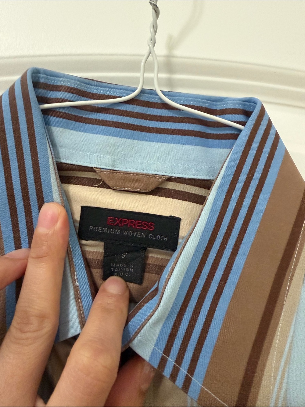 Express Men’s Dress Shirt Small S Blue Tan Brown Striped Button Up Long Sleeve - Picture 5 of 10